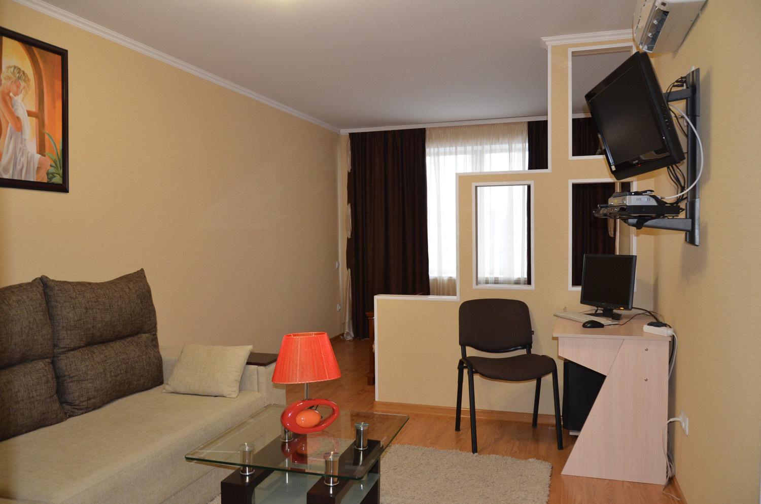 ניקולייב Apartments In The City Centre Of Nikolaev מראה חיצוני תמונה