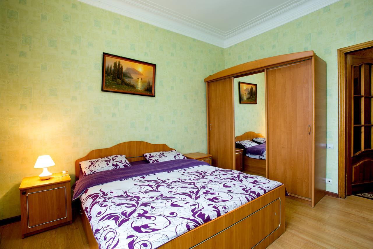 ניקולייב Apartments In The City Centre Of Nikolaev מראה חיצוני תמונה